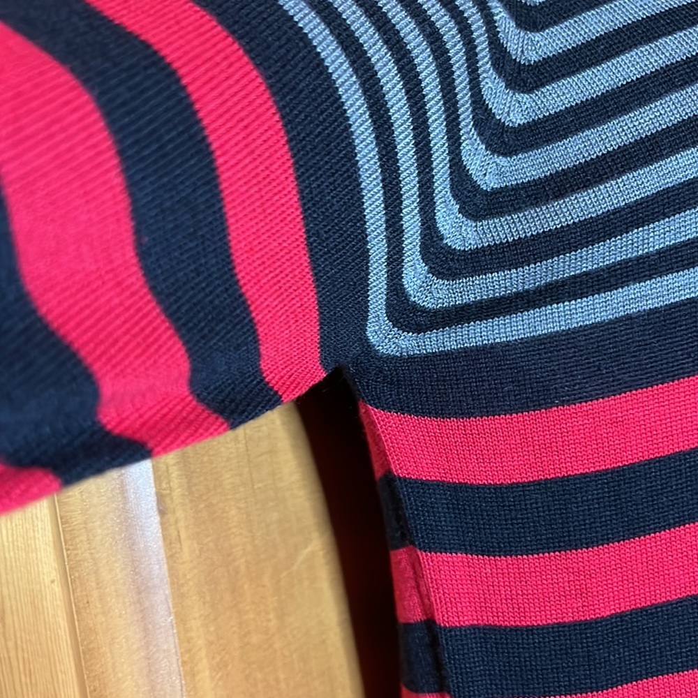 Sweater dress!! Just in Time 𝓕𝓸𝓻 𝓒𝓸𝓵𝓭 𝔀𝓮𝓪𝓽𝓱𝓮𝓻! - Picture 7 of 9